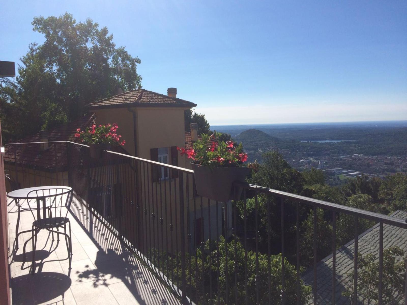 Casa Vacanze Como Brunate Exteriér fotografie